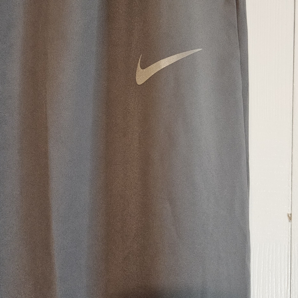 NWT Nike Mens L Dri Fit Classic Fit Athletic Pants Gray - Picture 3 of 4